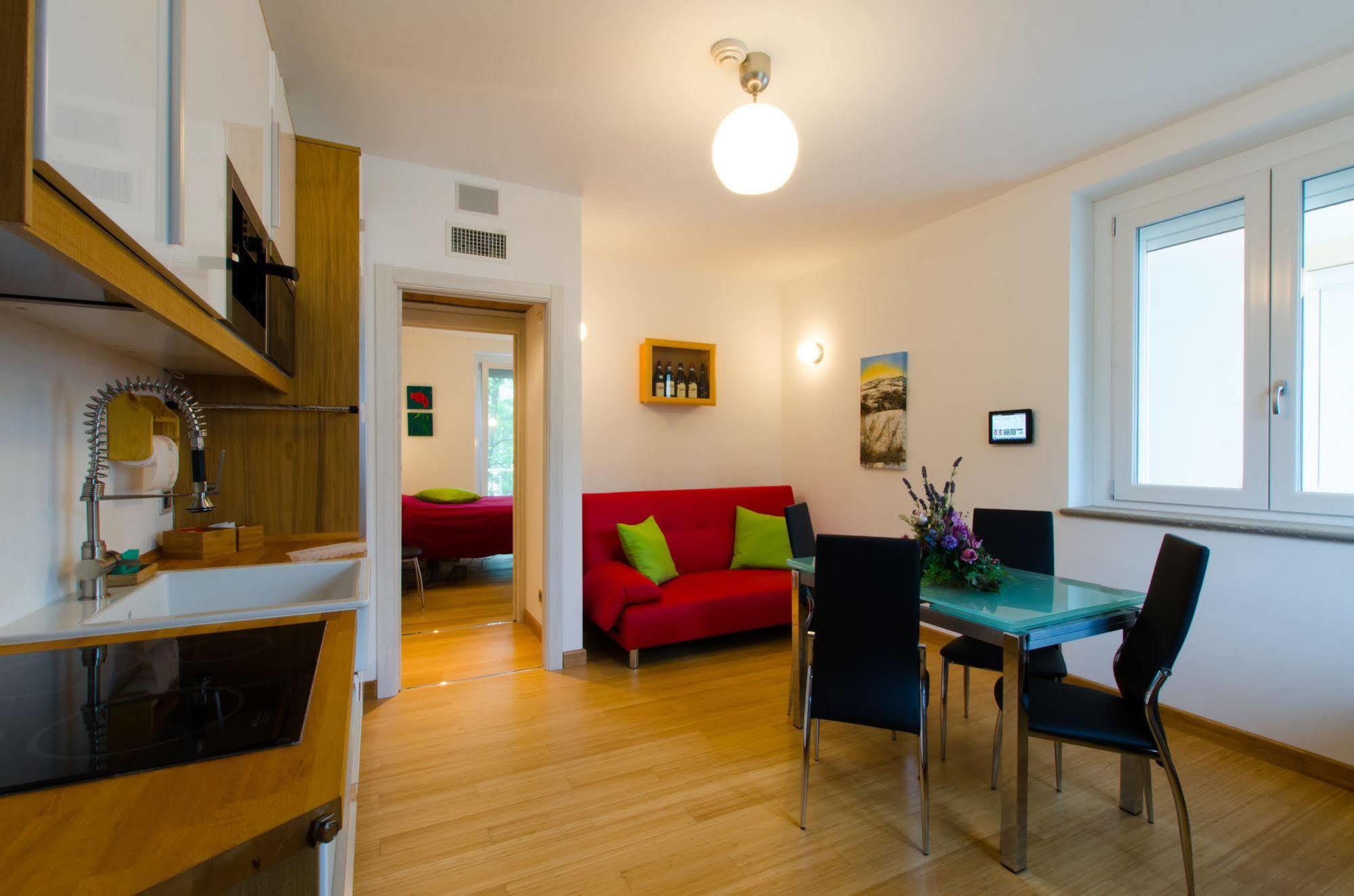 Wellness Suite Na' Canuna' Roddi Exterior foto